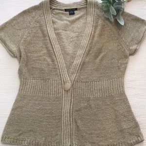 August Silk short sleeve 1-button sweater